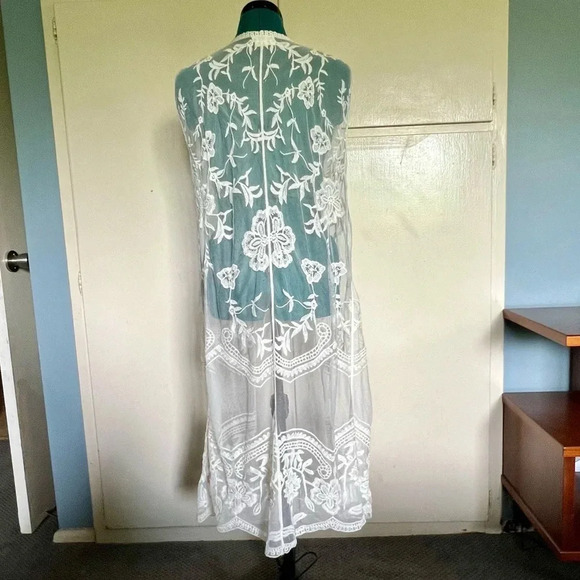 Ember Sheer Lace Sleeveless Kimono Cardigan Size Small - Picture 5 of 8